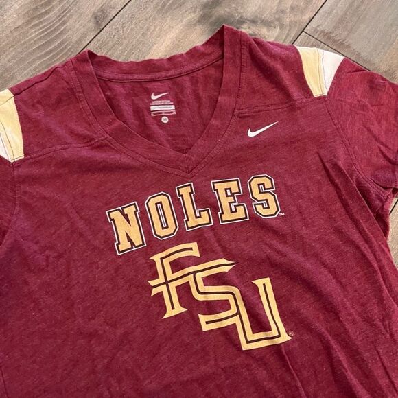 Nike‎ Florida State FSU Maroon Athletic Tshirt Women Medium Bin D-40 - Picture 2 of 4